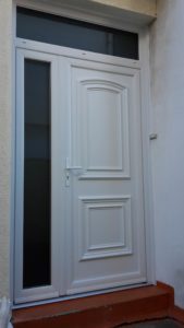 Porte entrée PVC