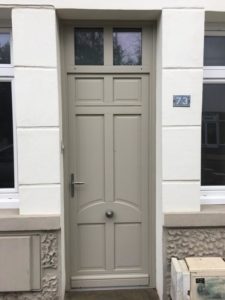 porte d'entrée ancienne les sables vendée