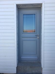 porte entrée en bois les sables d'olonne